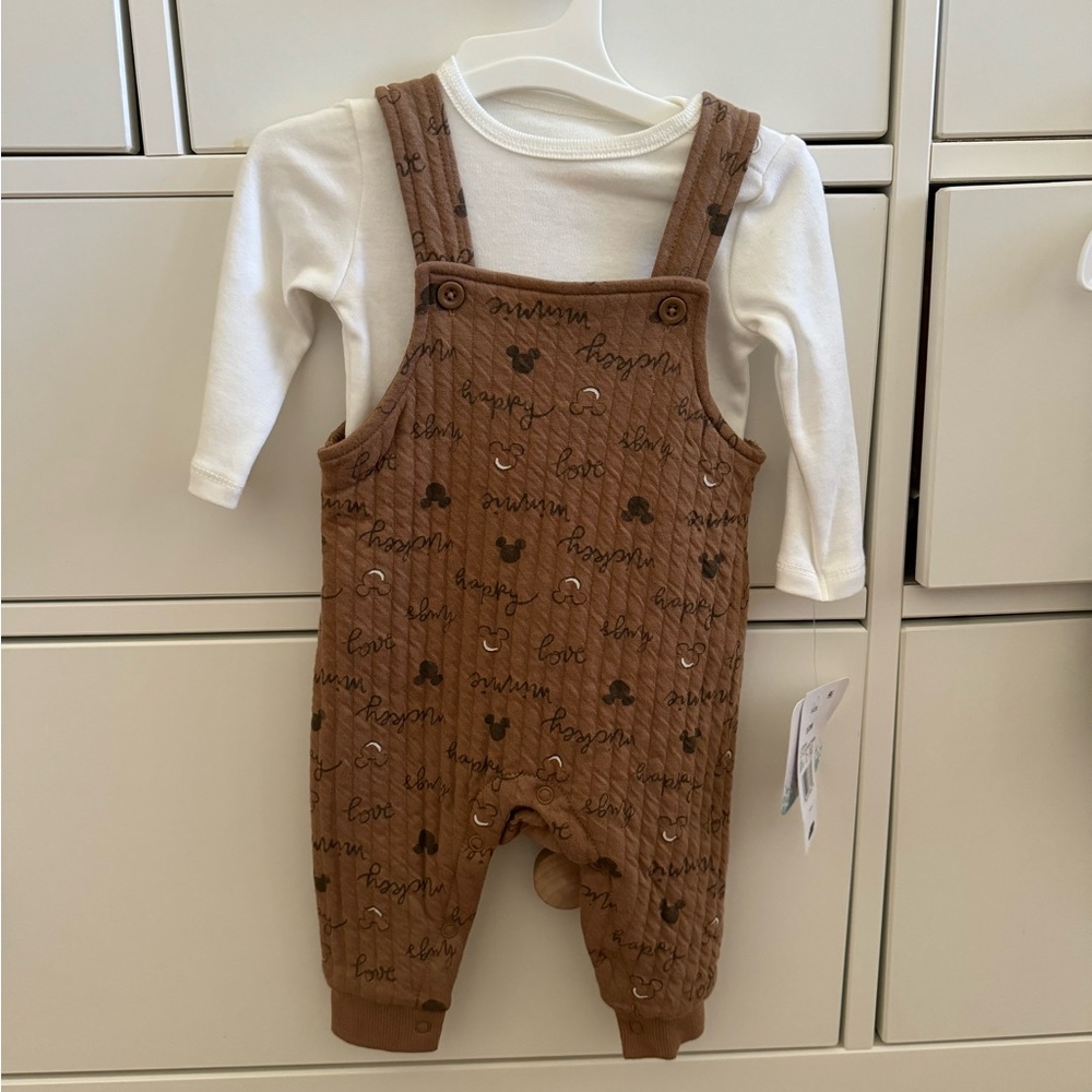 NWT Disney onesie and long sleeve sz 0-3 month